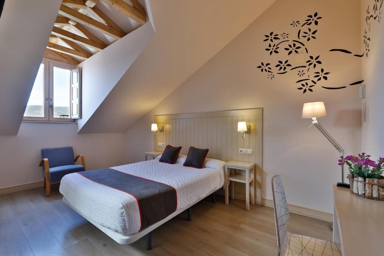 Hostal La Chata By Vivere Stays San Ildefonso Dış mekan fotoğraf