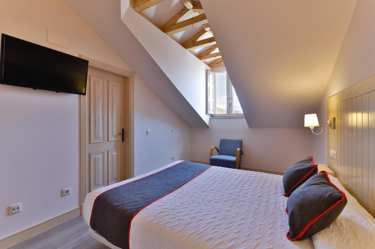 Hostal La Chata By Vivere Stays San Ildefonso Dış mekan fotoğraf